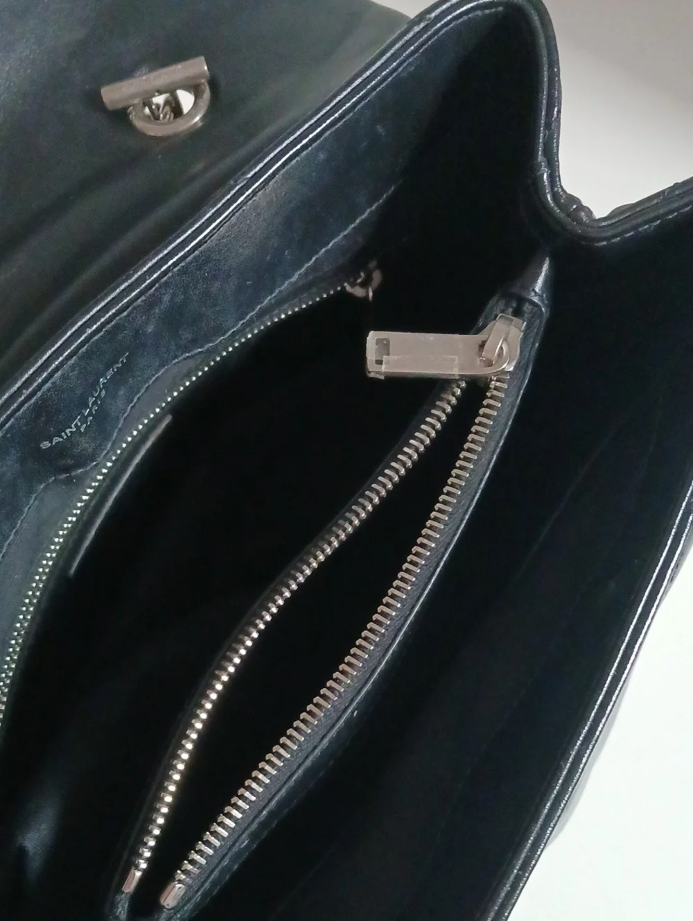 YVES ST LAURENT LOULOU TOP HANDLE BAG MATELASSE